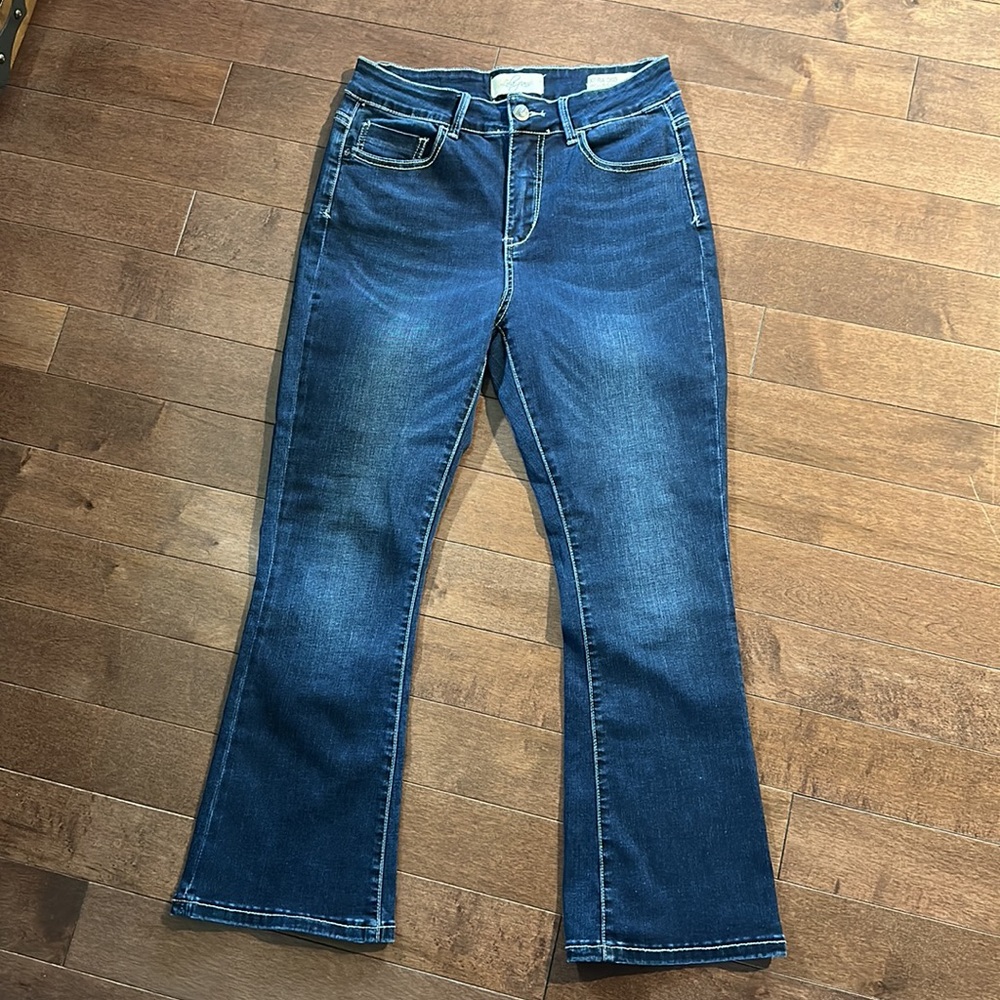 Size 29/6⭐️NWOT Lola Denim Keira High Rise Crop Flare Jeans. Never worn.